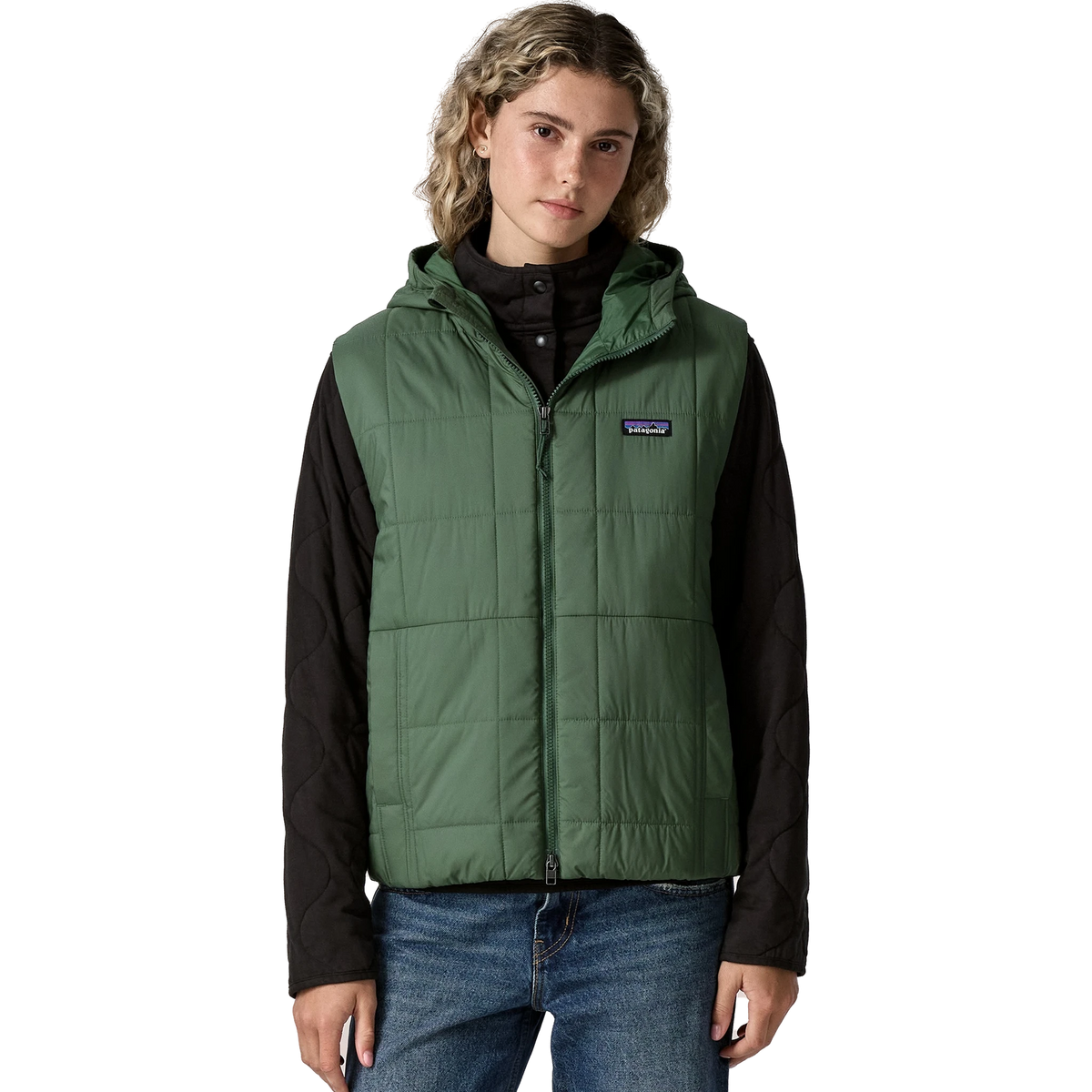 Patagonia Women's Light Gust Hooded Vest in Canopy Green