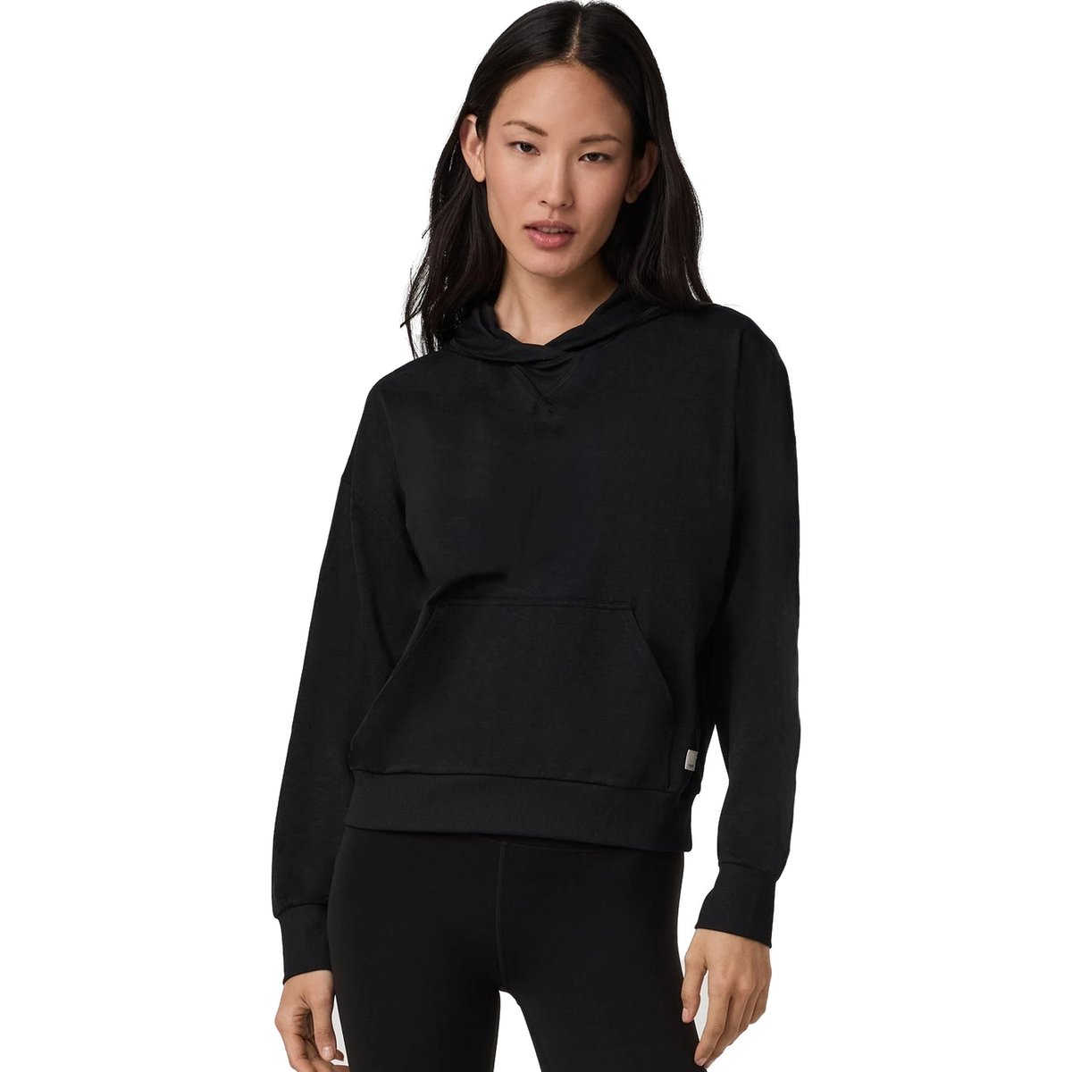Vuori Women's Halo Modern Pullover Hoodie in Black Heather
